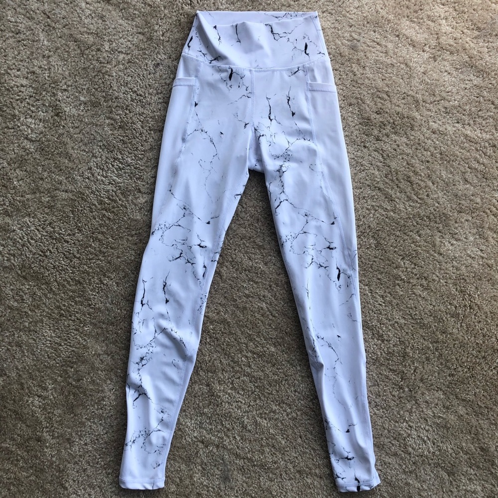 BuffBunny Collection Onyx Leggings - White Marble